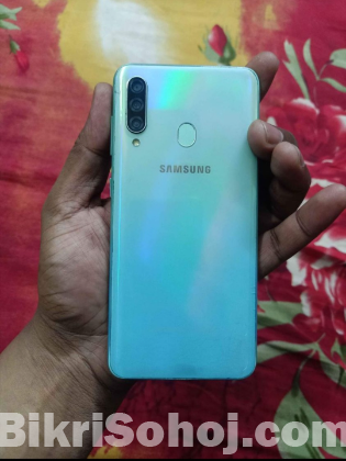 Samsung Galaxy M40